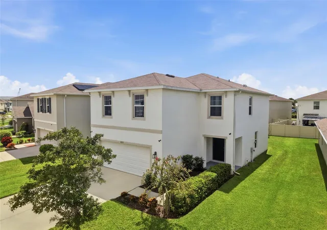 Photo 3 of Single family home for sale at 16353 Silent Sands Ln, Odessa, FL 33556 | MLS# TB8545988 | Listing updated on 2026-09-25