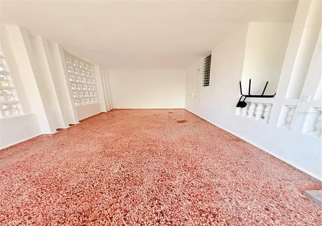 Photo 4 of Sale Pending at 77 Tulipán Pámpanos, Vega Alta, PR 00692 | MLS# PR9123979 | Listing updated on 2026-09-28