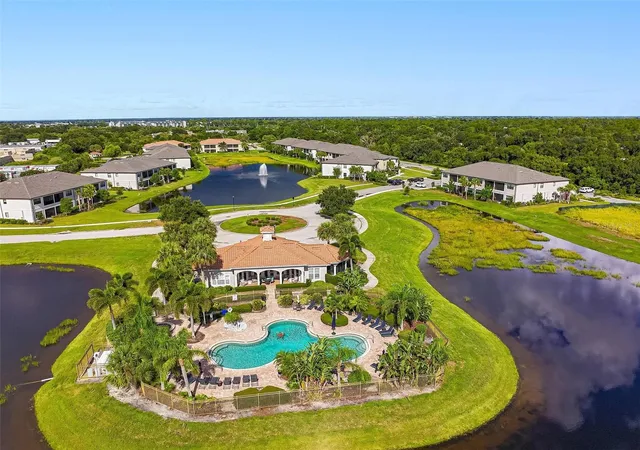 Listing Photo 4 - Condo for sale in building located at 23853 Collina Wy, PORT CHARLOTTE, FL 33980 - Unit #101