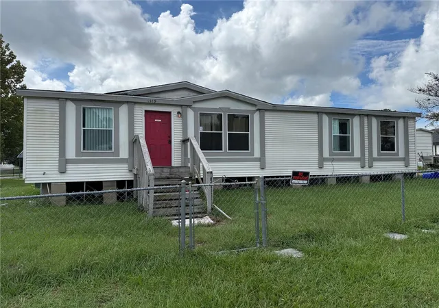 Photo 1 of Manufactured home for sale at 4119 Se Lemon Ave, Highland City, FL 33846 | MLS# L4964865 | Listing updated on 2026-10-14