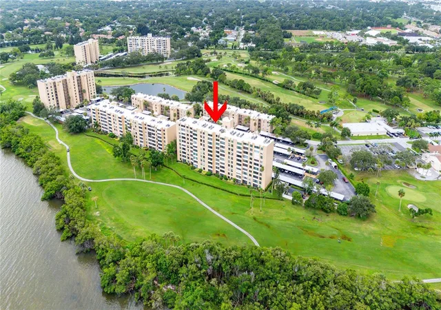 Listing Photo 2 - Condo for sale in building located at 2618 Cvs Cay Dr, Clearwater, FL 33760 - Unit #108