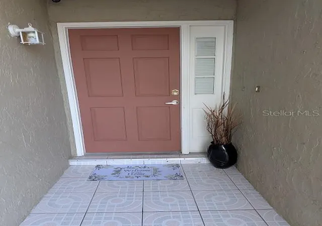 Photo 2 of Single family home for sale at 7840 Gillingham Ct, Orlando, FL 32825 | MLS# V4951148 | Listing updated on 2026-09-29