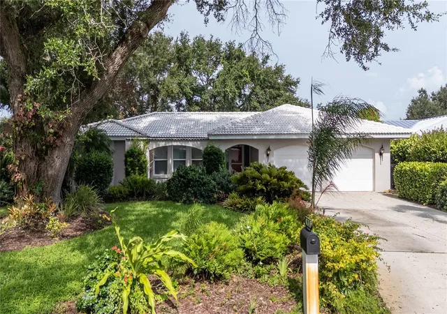 Photo 1 of Single family home for sale at 912 Dawn St, Venice, FL 34285 | MLS# N6145649 | Listing updated on 2026-10-16