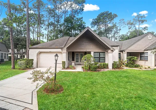 Photo 1 of Sale Pending at 6090 Elcona Ct, Spring Hill, FL 34606 | MLS# W7889263 | Listing updated on 2026-09-11