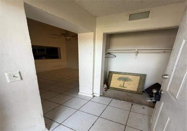 Listing Photo 1 - Condo for sale in building located at 2509 Citrus Clb Ln, ORLANDO, FL 32839 - Unit #4004