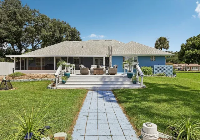 Photo 4 of Single family home for sale at 28116 Lois Dr, Tavares, FL 32778 | MLS# G5117465 | Listing updated on 2026-10-04