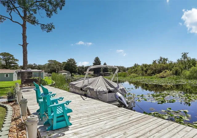 Photo 2 of Single family home for sale at 28116 Lois Dr, Tavares, FL 32778 | MLS# G5117465 | Listing updated on 2026-10-04