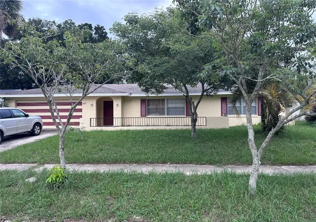 Photo 1 of Single family home for sale at 1827 Applewood Ct, Orlando, FL 32818 | MLS# O6439729 | Listing updated on 2026-09-25
