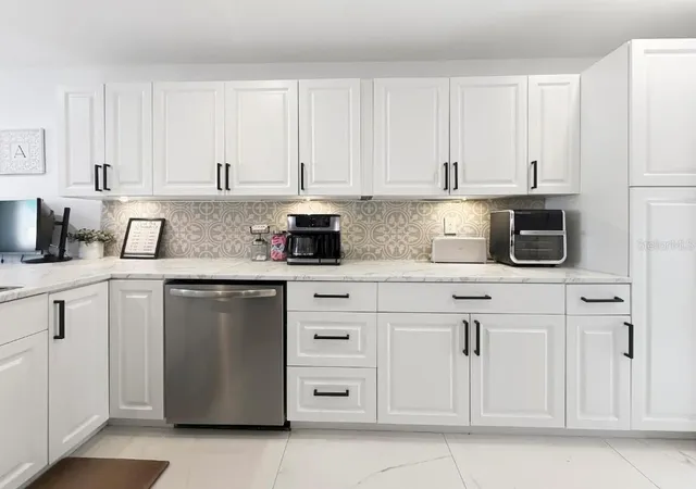Photo 3 of Condo for sale at 417 Georgetown Dr #417, Casselberry, FL 32707 | MLS# O6439775 | Listing updated on 2026-09-14