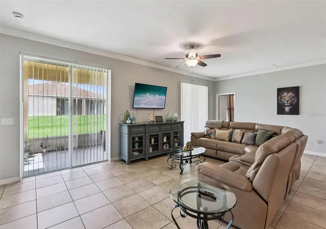 Photo 4 of Single family home for sale at 1945 Dunn Cvs Dr, Apopka, FL 32703 | MLS# O6439793 | Listing updated on 2026-09-15