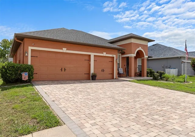 Photo 3 of Single family home for sale at 14056 Leybourne Way, Spring Hill, FL 34609 | MLS# W7889276 | Listing updated on 2026-10-18
