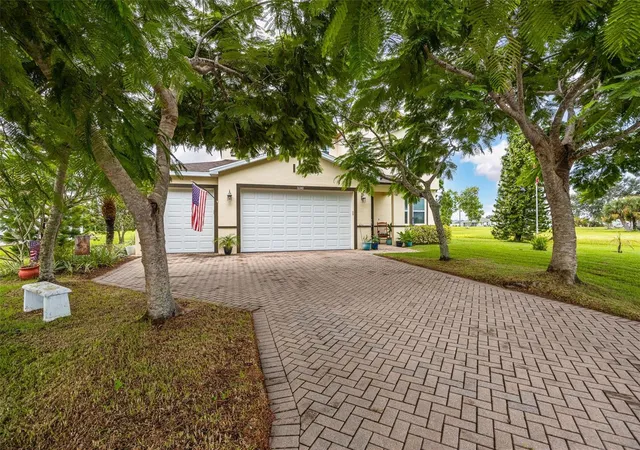 Photo 3 of Single family home for sale at 16140 Badalona Dr, Punta Gorda, FL 33955 | MLS# A4705318 | Listing updated on 2026-09-22