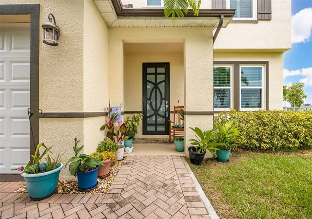 Photo 4 of Single family home for sale at 16140 Badalona Dr, Punta Gorda, FL 33955 | MLS# A4705318 | Listing updated on 2026-09-22