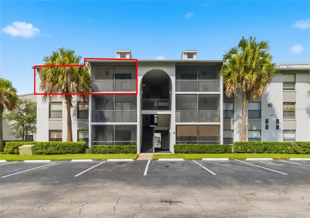 Photo 1 of Condo for sale at 1131 S Pine Ridge Cir #31, Sanford, FL 32773 | MLS# O6439826 | Listing updated on 2026-10-05