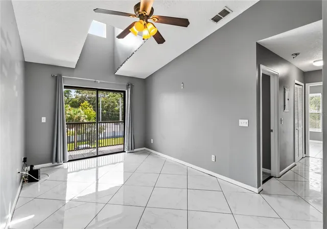 Photo 4 of Condo for sale at 1131 S Pine Ridge Cir #31, Sanford, FL 32773 | MLS# O6439826 | Listing updated on 2026-10-05