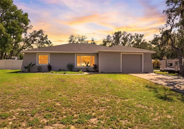 Photo 1 of Single family home for sale at 455 Hampshire Ave, Spring Hill, FL 34606 | MLS# W7889279 | Listing updated on 2026-09-11