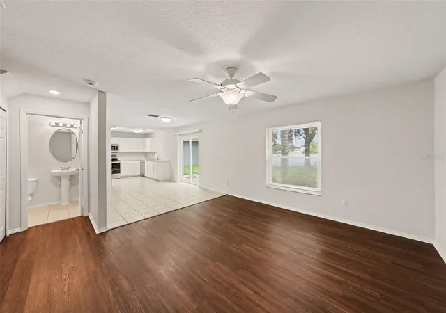 Photo 3 of Single family home for sale at 13939 Jacobson Dr, Odessa, FL 33556 | MLS# O6439847 | Listing updated on 2026-10-01
