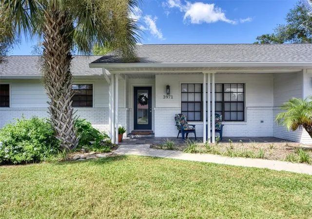 Photo 2 of Sale Pending at 3971 Se 17th Place, Ocala, FL 34471 | MLS# OM731848 | Listing updated on 2026-09-11
