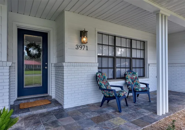 Photo 3 of Sale Pending at 3971 Se 17th Place, Ocala, FL 34471 | MLS# OM731848 | Listing updated on 2026-09-11