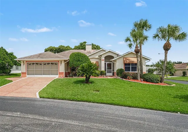 Photo 1 of Single family home for sale at 11000 Twosome Dr, San Antonio, FL 33576 | MLS# TB8546342 | Listing updated on 2026-09-21