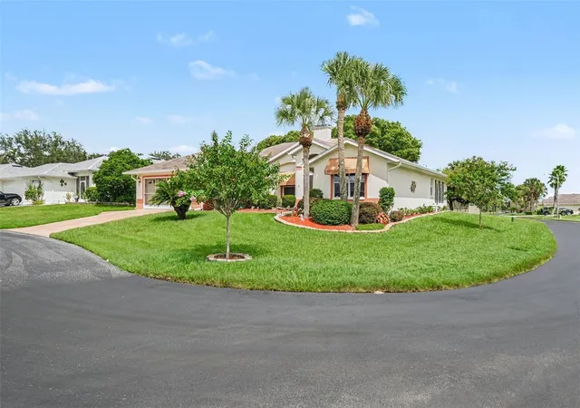 Photo 3 of Single family home for sale at 11000 Twosome Dr, San Antonio, FL 33576 | MLS# TB8546342 | Listing updated on 2026-09-21