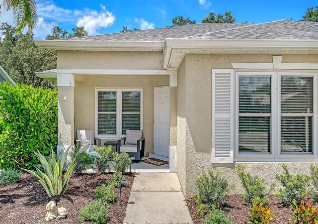 Photo 3 of Single family home for sale at 4005 Douglas Hl Pl, Parrish, FL 34219 | MLS# A4705348 | Listing updated on 2026-09-11