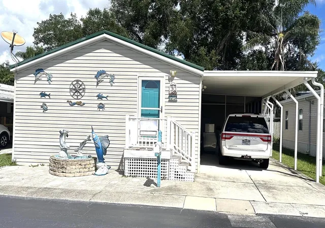 Photo 2 of Manufactured home for sale at 6950 46th Avenue N #25, Saint Petersburg, FL 33709 | MLS# TB8546356 | Listing updated on 2026-09-11