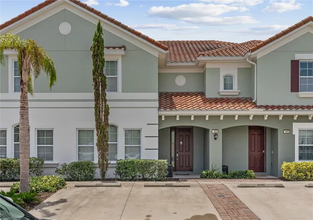 Photo 3 of Townhouse for sale at 4699 Terrasonesta Dr #4699, Davenport, FL 33837 | MLS# O6439908 | Listing updated on 2026-09-15