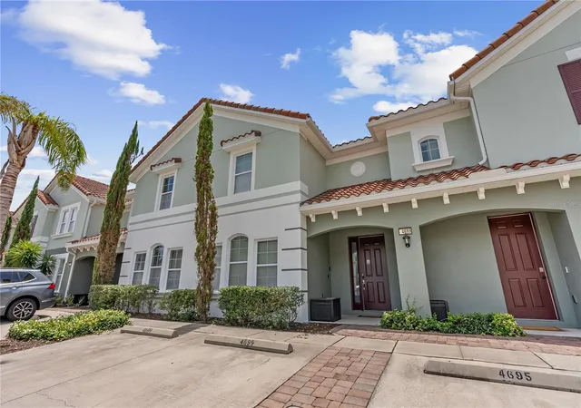 Photo 3 of Townhouse for sale at 4699 Terrasonesta Dr #4699, Davenport, FL 33837 | MLS# O6439908 | Listing updated on 2026-09-15