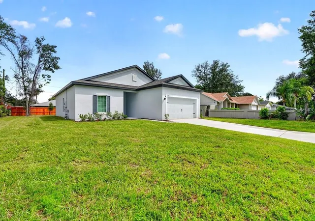 Photo 3 of Sale Pending at 1559 Sumatra Ave, Deltona, FL 32725 | MLS# V4951164 | Listing updated on 2026-09-11