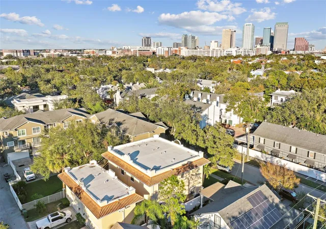 Listing Photo 4 - Condo for sale in building located at 509 S Willow Ave, TAMPA, FL 33606 - Unit #1 & 2