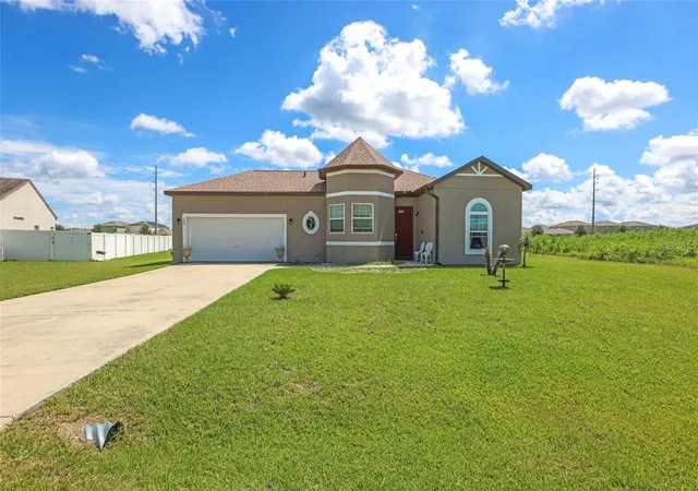 Photo 3 of Single family home for sale at 229 Cimarron Dr, Kissimmee, FL 34759 | MLS# O6439922 | Listing updated on 2026-09-14