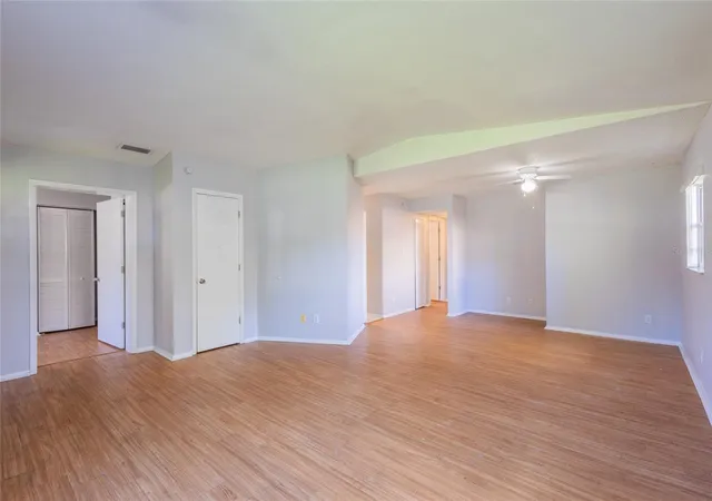 Photo 4 of Single family home for sale at 8081 28th Avenue N, Saint Petersburg, FL 33710 | MLS# TB8546421 | Listing updated on 2026-09-09