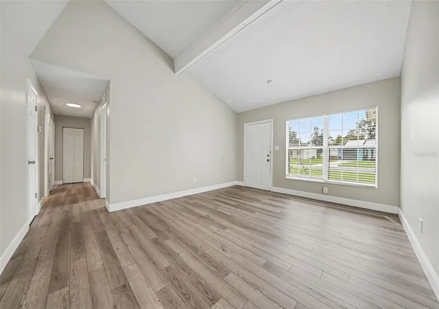 Photo 3 of Single family home for sale at 117 Snapdragon Ct, Kissimmee, FL 34743 | MLS# O6439950 | Listing updated on 2026-09-11