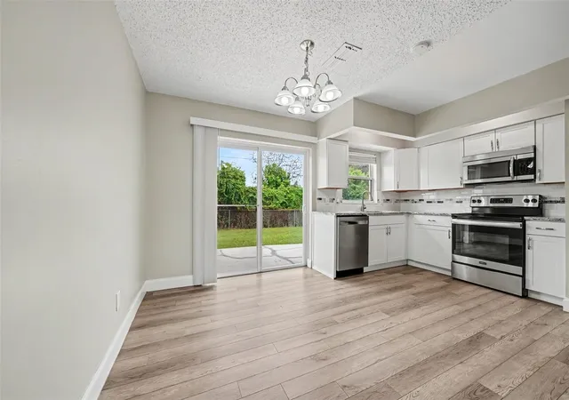 Photo 4 of Single family home for sale at 117 Snapdragon Ct, Kissimmee, FL 34743 | MLS# O6439950 | Listing updated on 2026-09-11