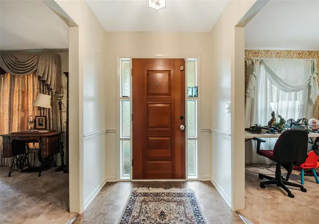 Photo 3 of Single family home for sale at 150 Tollgate Trl, Longwood, FL 32750 | MLS# O6439953 | Listing updated on 2026-10-01