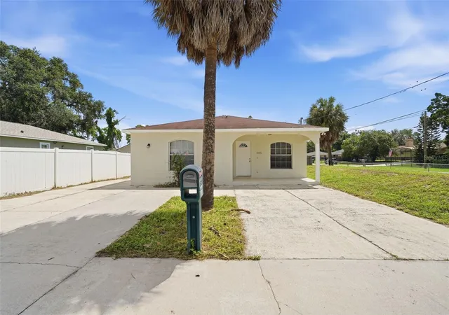 Photo 1 of Single family home for sale at 3001 N 52nd Street, Tampa, FL 33619 | MLS# O6439968 | Listing updated on 2026-10-29