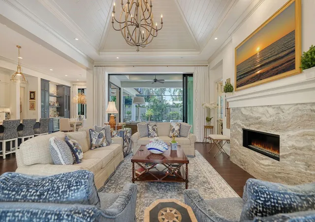Photo 3 of Single family home for sale at 1622 Kenilworth St, Sarasota, FL 34231 | MLS# A4705384 | Listing updated on 2026-09-15