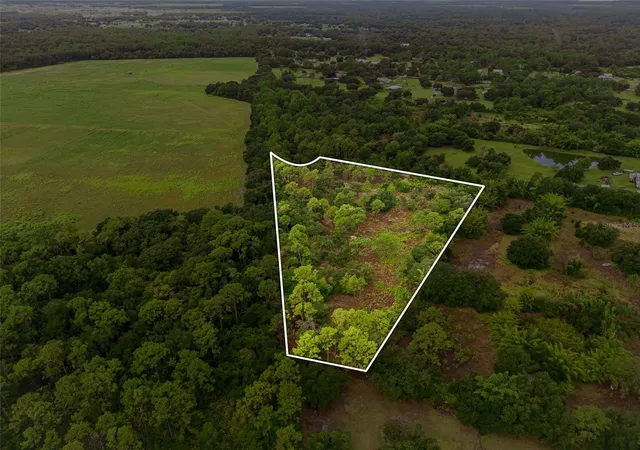 Photo 4 of Land for sale at 14020 Cypress Ln, Wimauma, FL 33598 | MLS# TB8546447 | Listing updated on 2026-10-06
