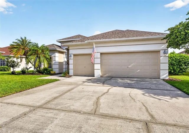 Photo 2 of Single family home for sale at 22953 Bay Cedar Dr, Land O Lakes, FL 34639 | MLS# TB8546457 | Listing updated on 2026-09-24