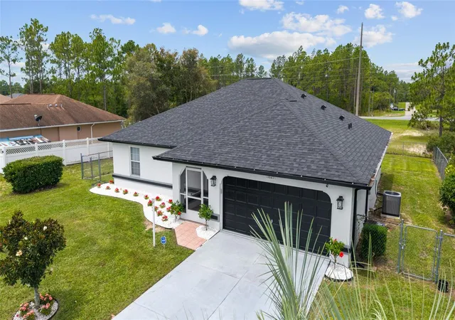 Photo 1 of Single family home for sale at 13023 Sw 79th Circle, Ocala, FL 34473 | MLS# OM731876 | Listing updated on 2026-09-11