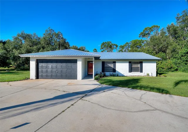 Photo 1 of Single family home for sale at 2501 Plumosa Dr, Lake Wales, FL | MLS# S5157149 | Listing updated on 2026-10-09