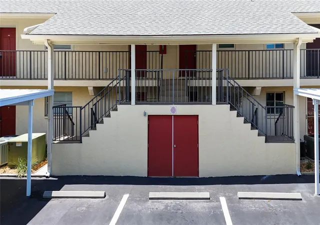 Photo 2 of Condo for sale at 509 Parkdale Mews #509, Venice, FL 34285 | MLS# N6145664 | Listing updated on 2026-09-11