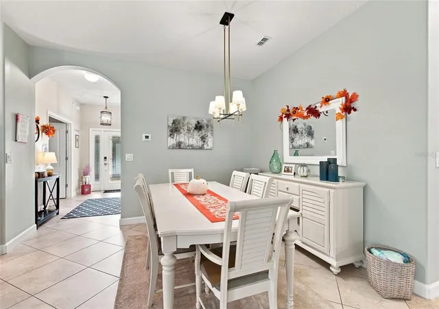 Photo 4 of Single family home for sale at 8961 Dove Valley Way, Davenport, FL 33896 | MLS# S5157153 | Listing updated on 2026-10-03