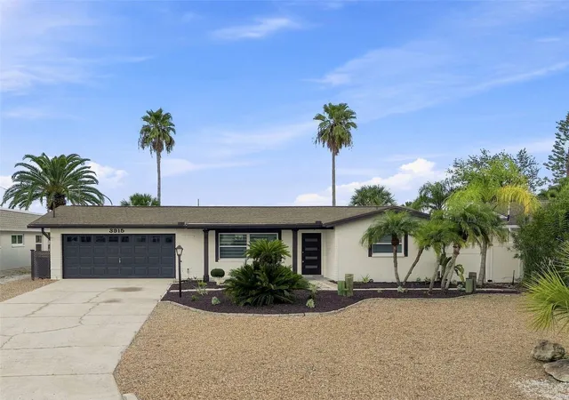 Photo 1 of Single family home for sale at 3915 Headsail Dr, New Port Richey, FL 34652 | MLS# TB8546495 | Listing updated on 2026-09-11