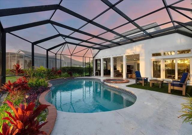 Photo 1 of Single family home for sale at 13 Bay Point Dr, Ormond Beach, FL 32174 | MLS# FC321286 | Listing updated on 2026-09-11