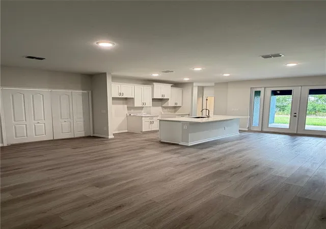 Photo 4 of House for sale at 15709 SW 34th Court Rd, Ocala, FL 34473 | MLS# O6440042 | Listing updated on 2026-09-09