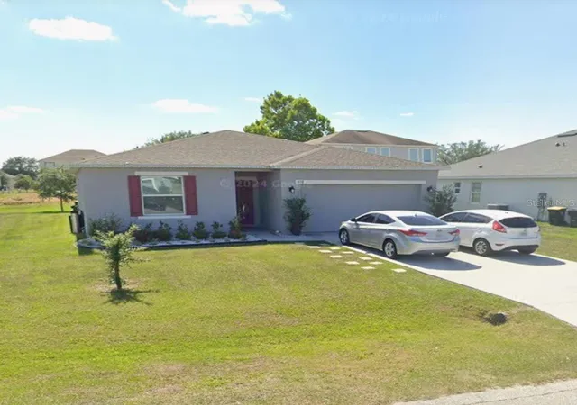 Photo 2 of Single family home for sale at 618 James Ct, Kissimmee, FL 34759 | MLS# S5157160 | Listing updated on 2026-10-22