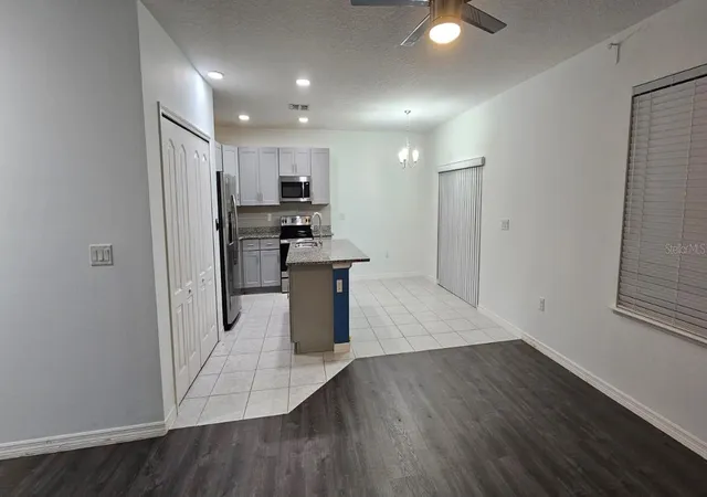 Photo 4 of Single family home for sale at 618 James Ct, Kissimmee, FL 34759 | MLS# S5157160 | Listing updated on 2026-10-22