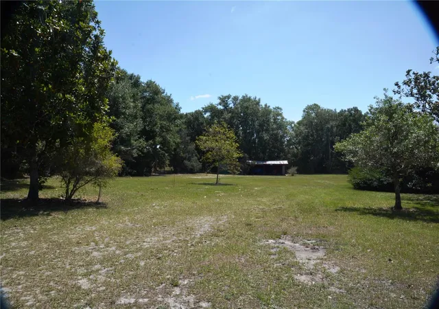 Photo 4 of Single family home for sale at 1879 Lake Emma Rd, Longwood, FL 32750 | MLS# O6440075 | Listing updated on 2026-09-11